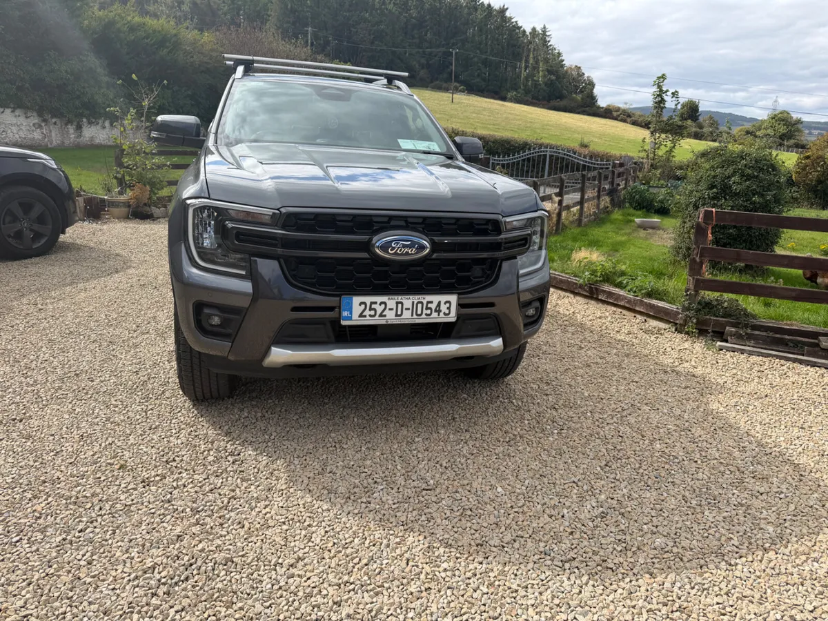 Ford Ranger 2025 2.0 D Automatic Like new - Image 3