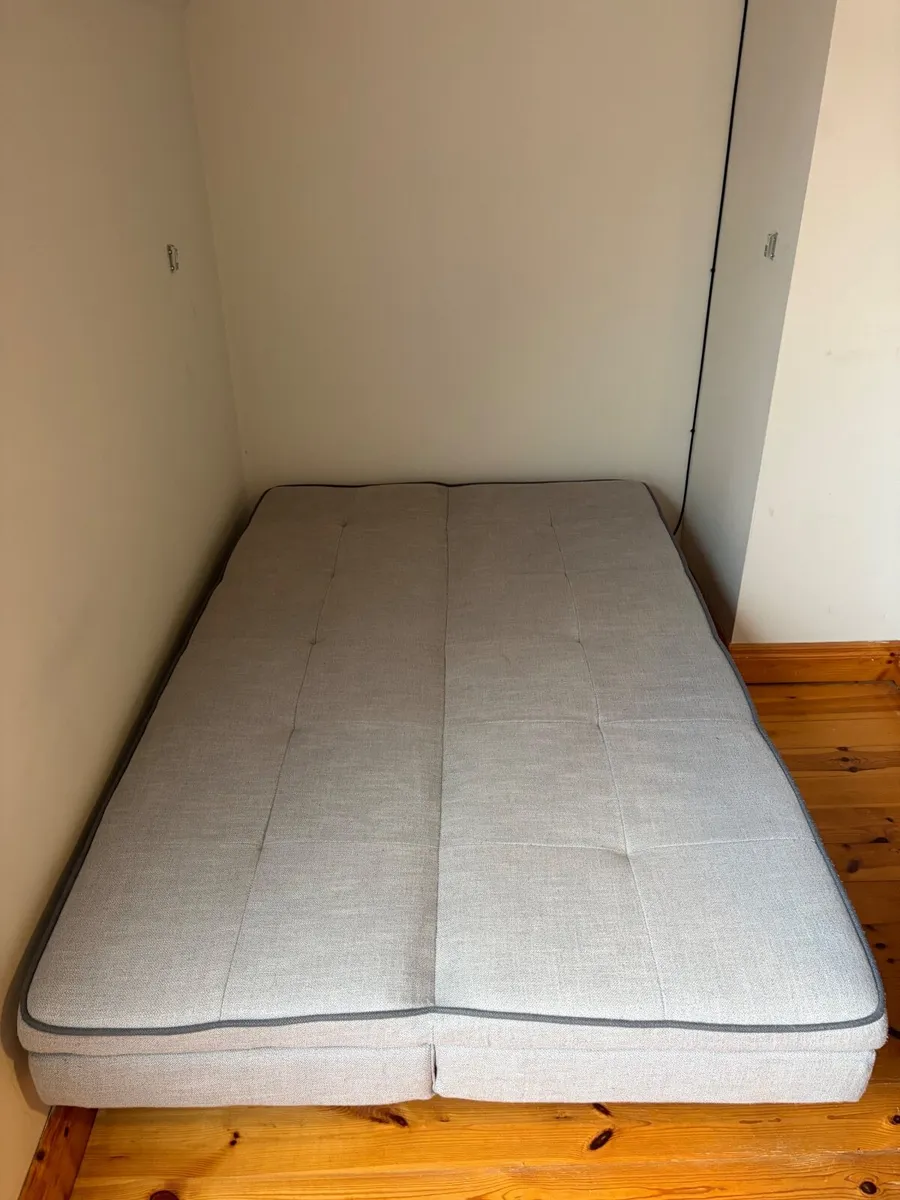 Futon - Image 4