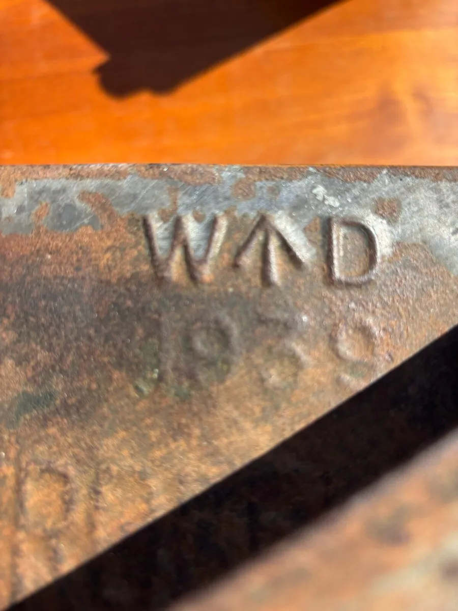Vintage military war department stamped petrol can - Image 2