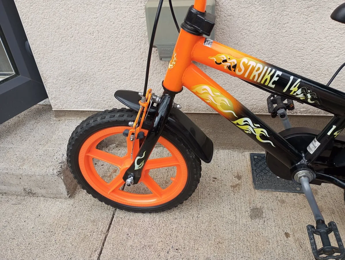 Kids strike bike size 14 inch wheels - Image 4