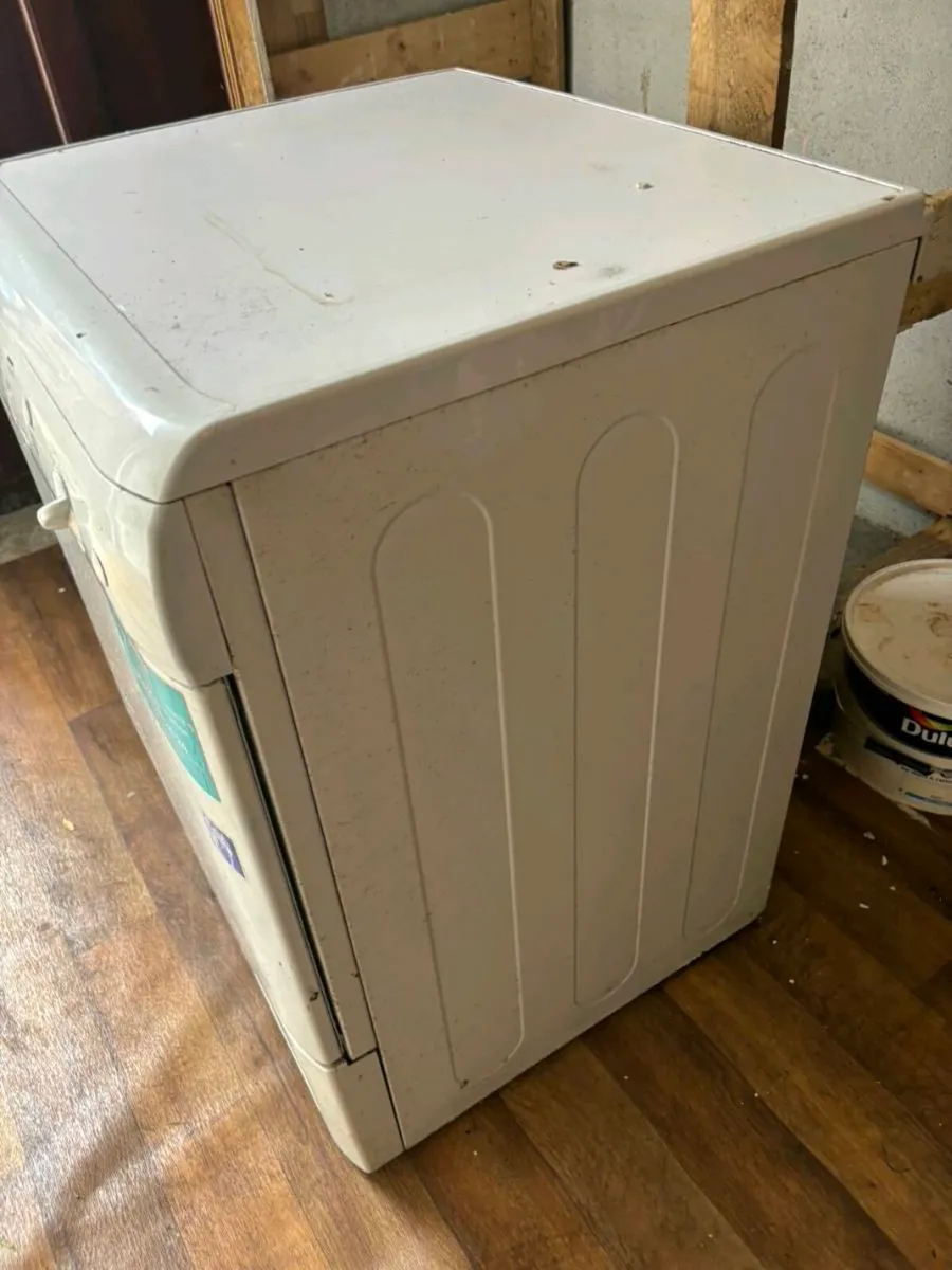 Condensor Dryer - Image 2