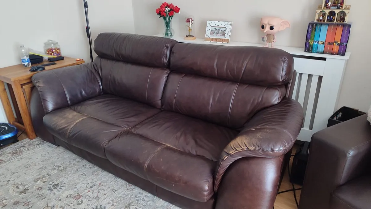 3 seater leather couch sofa - Image 1