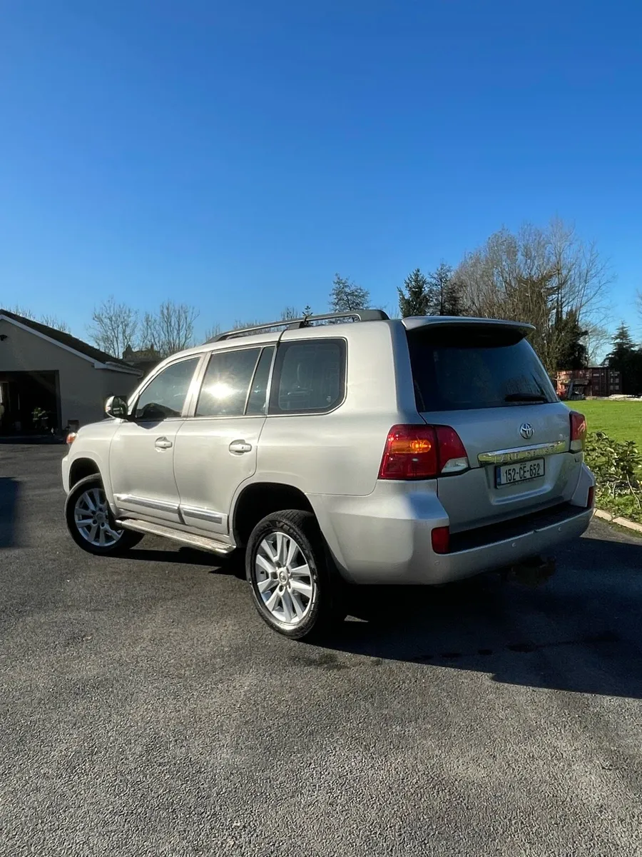 Toyota Amazon 152 - Image 2