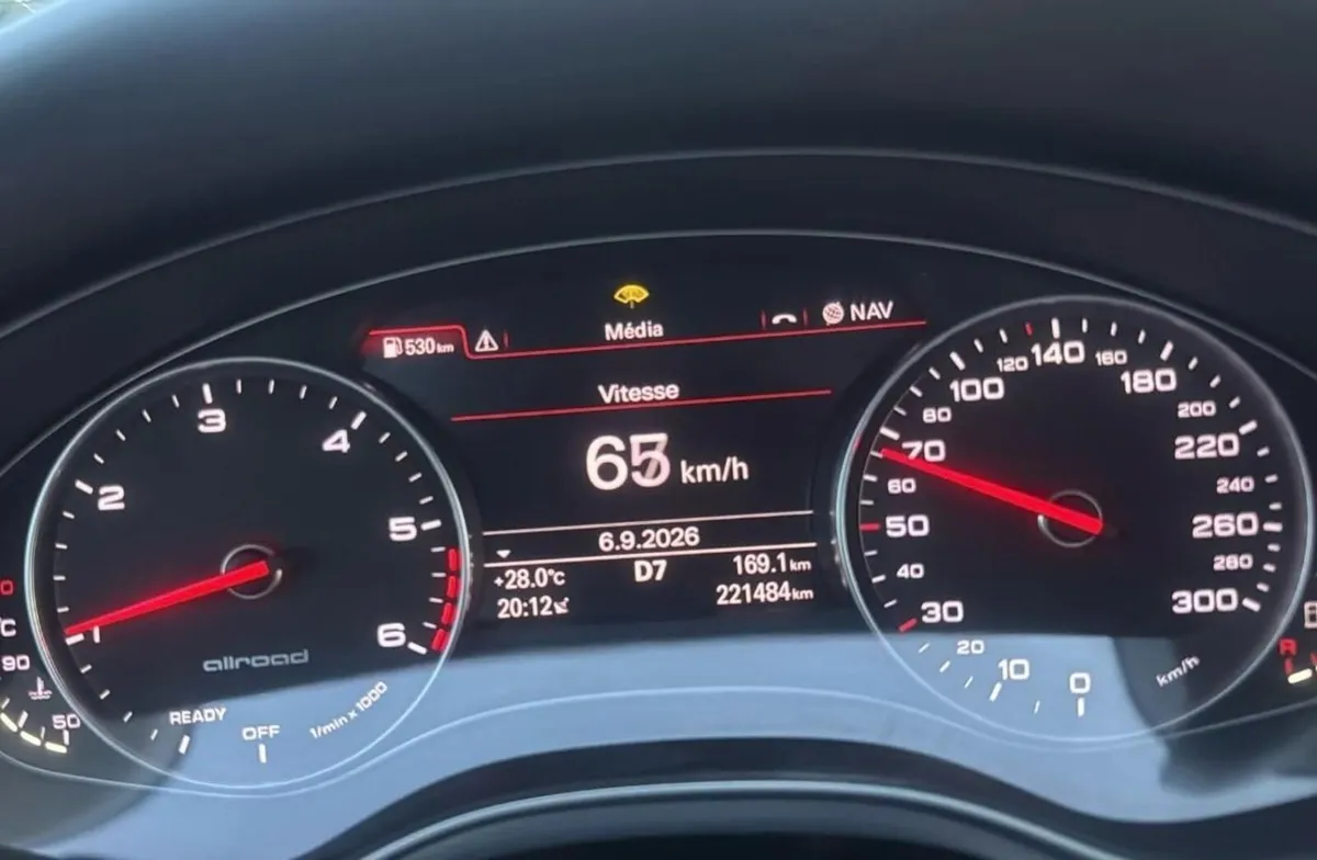 AUDI DIGITAL DASHBOARD REPAIR SERVICES - Image 4