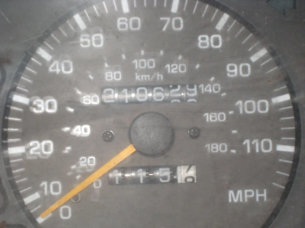 Toyota Land Cruiser 1999 - Image 4
