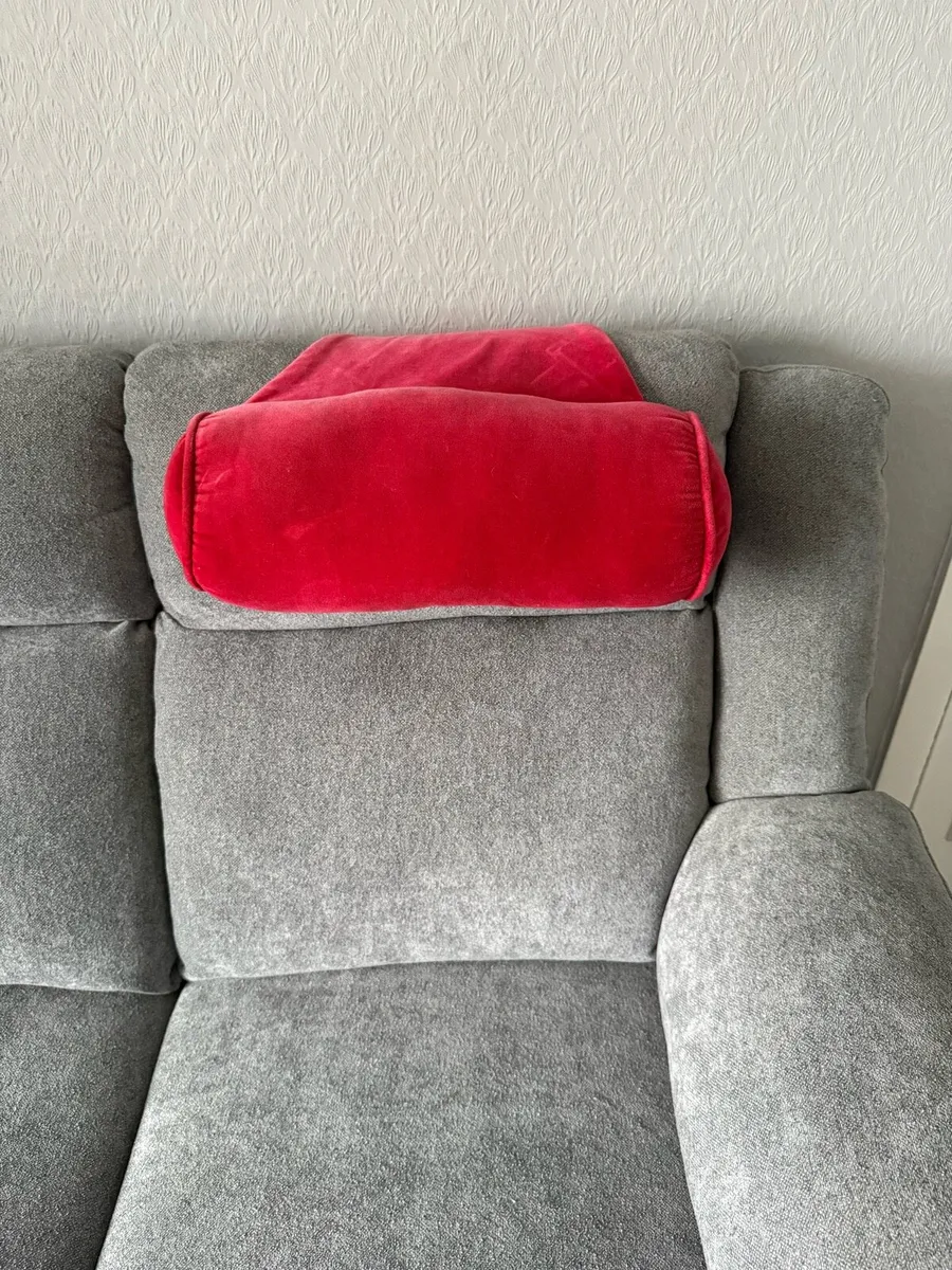 Head Cushion - Image 2