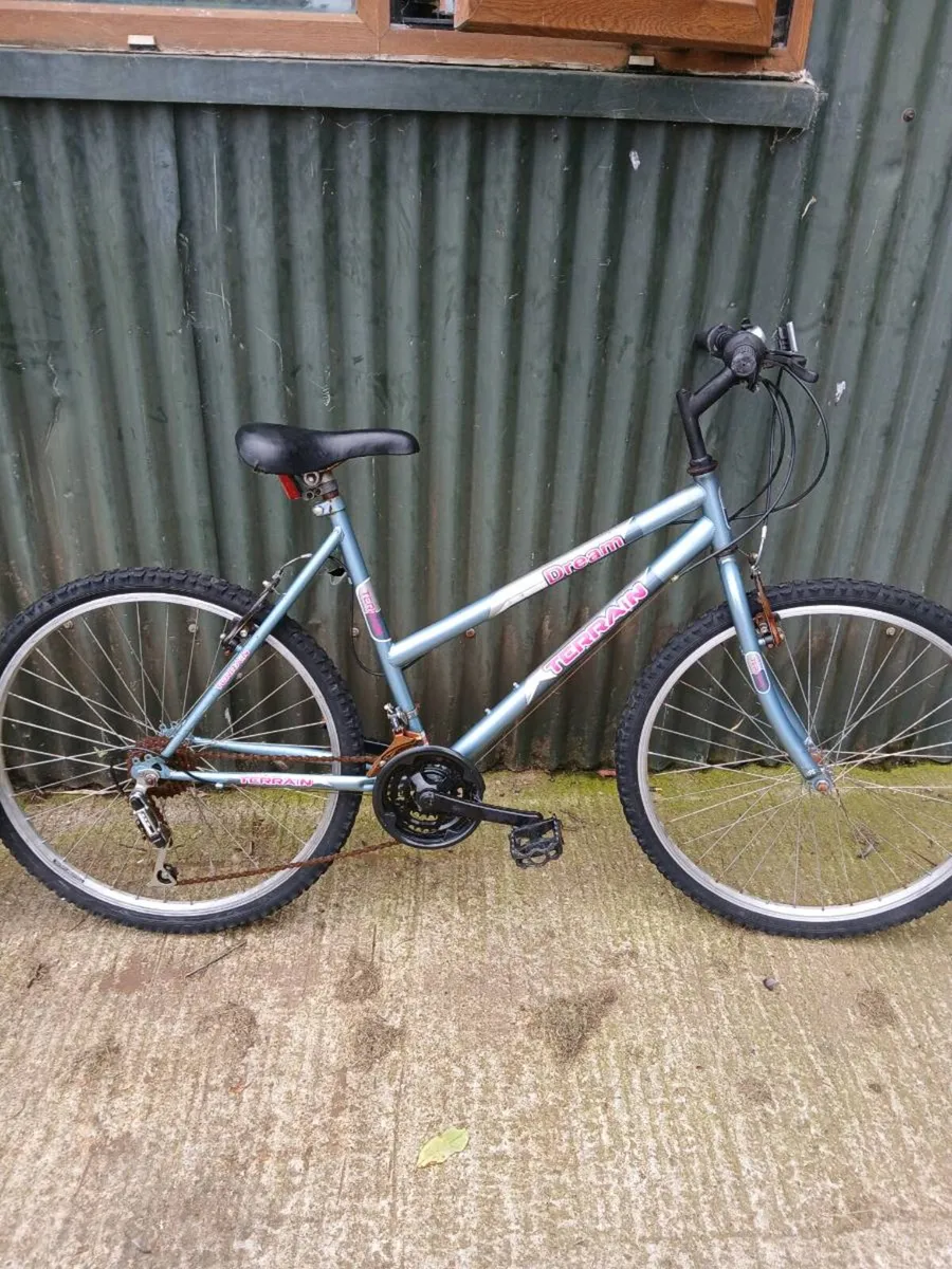 Bicycles. - Image 3