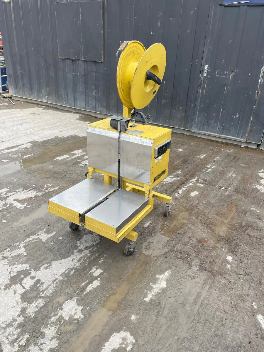 StraPack Pallet Strapping Machine - Image 1