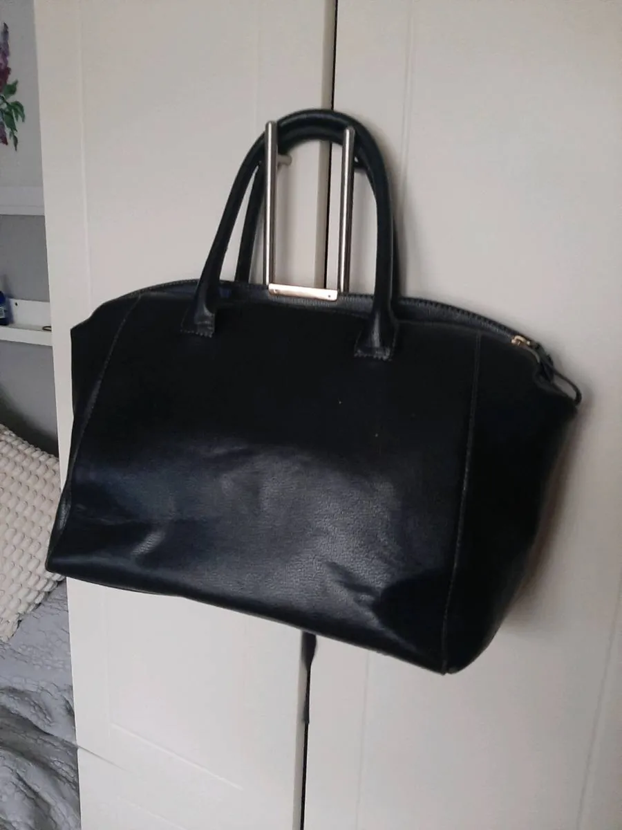 Bag by Jane Shilton (A4) - Image 2