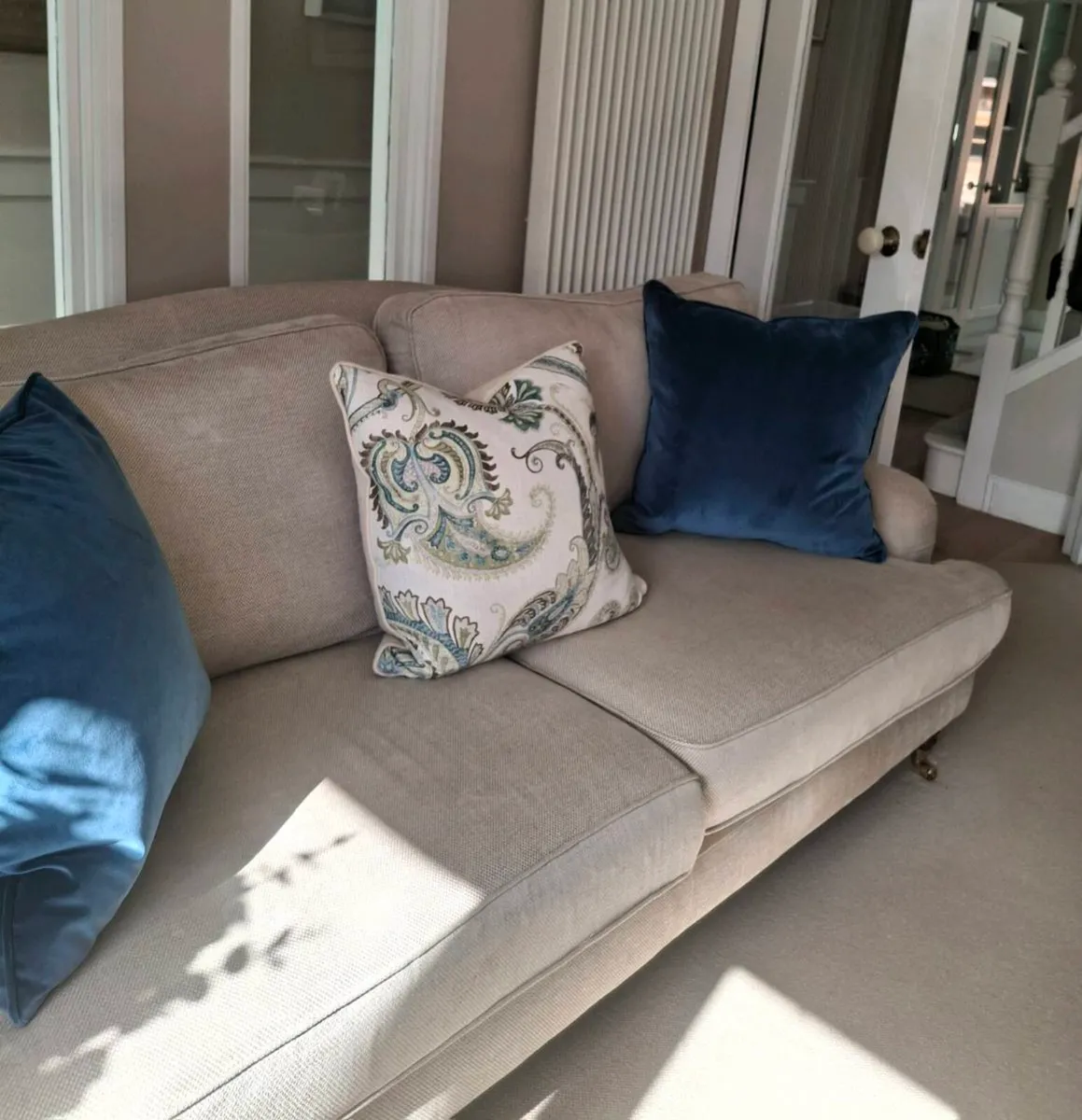 Cushions - Image 3