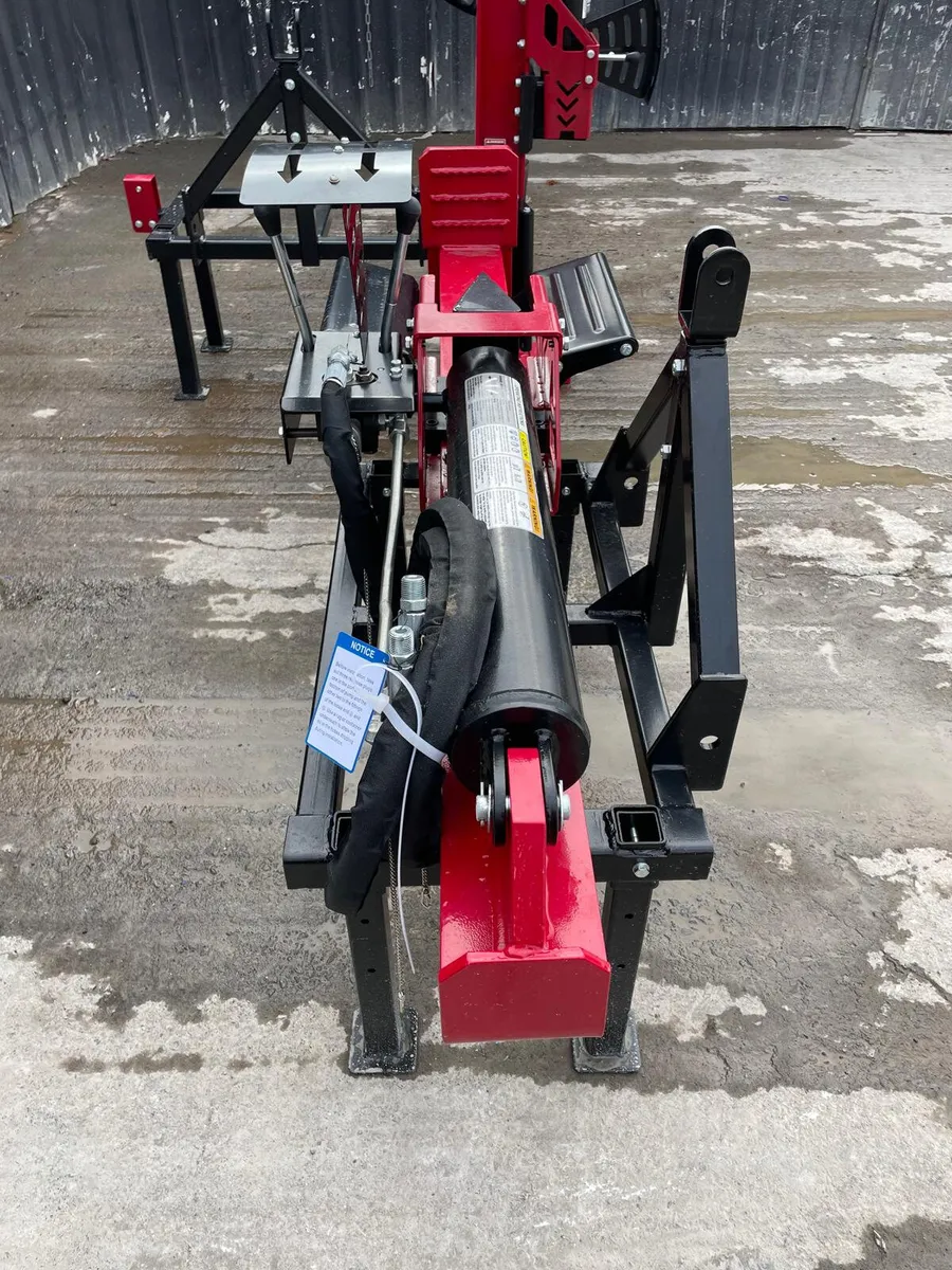 Boss Industrial 3-Point Hitch  Log Splitter - Image 2