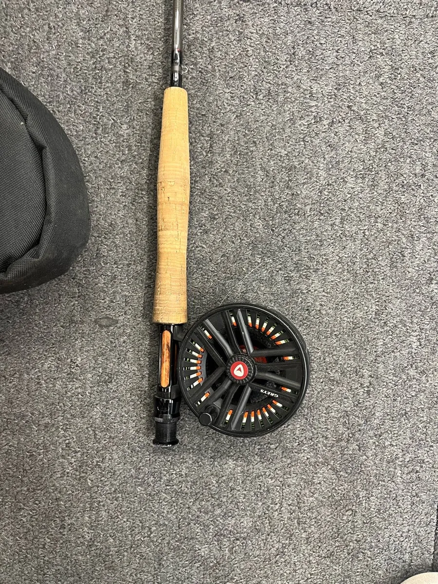 Greys 9Ft 6inch fishing rod - Image 2