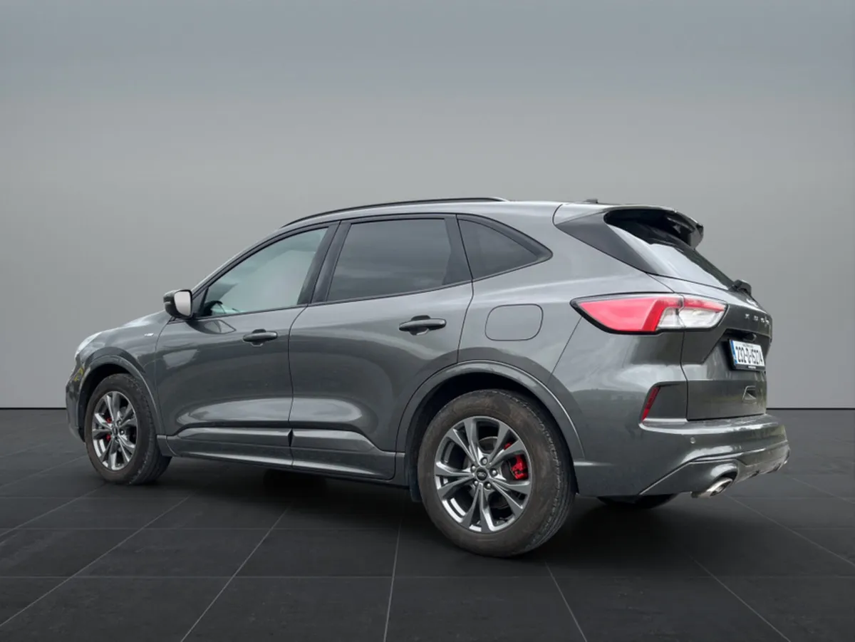 Ford Kuga ST-LINE 5DR 2.0 TD 150BHP MHEV - Image 3