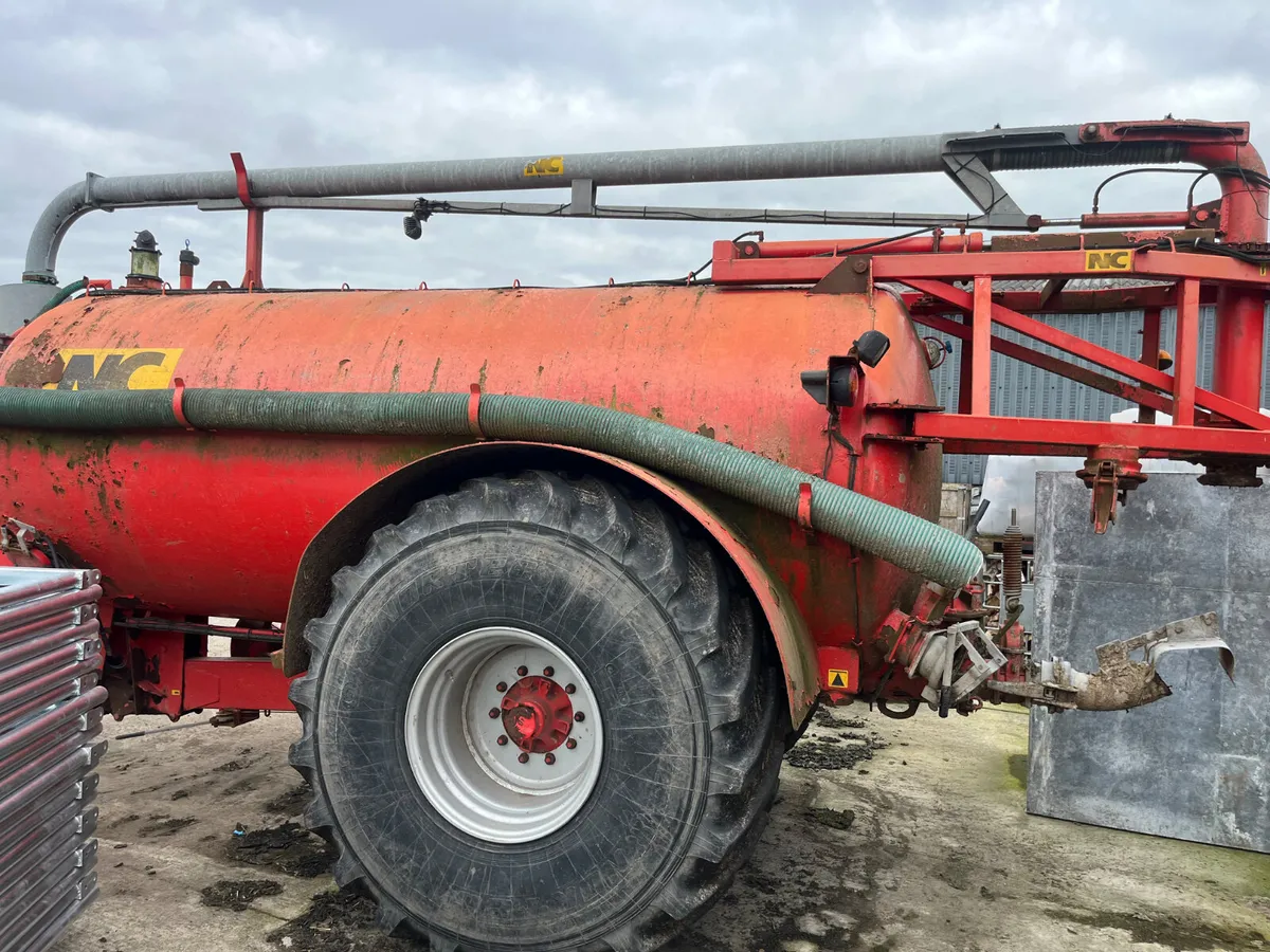 Used NC2050  Tanker c/w O/H Boom - Image 3
