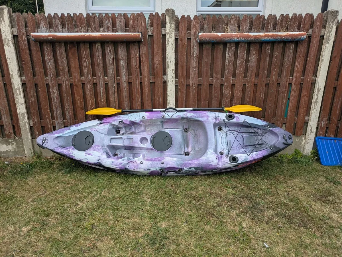 Sit-On Conger Kayak – Purple-White-Black Mix - Image 4