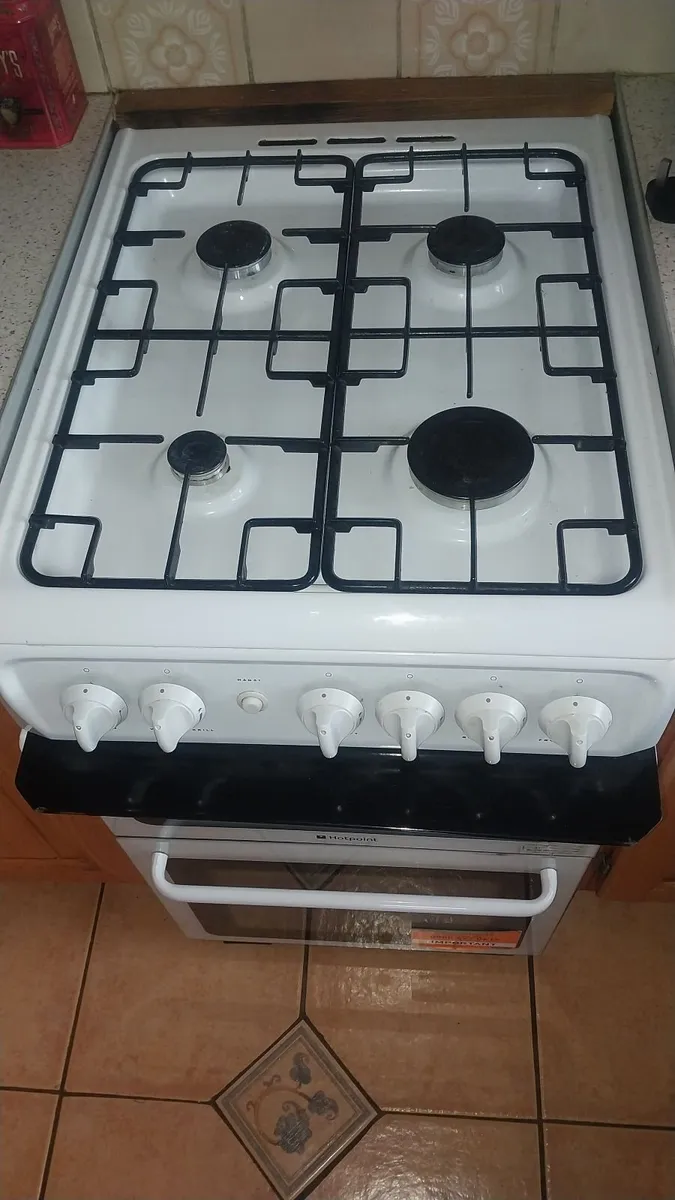 Hotpoint Gas Cooker - Image 2
