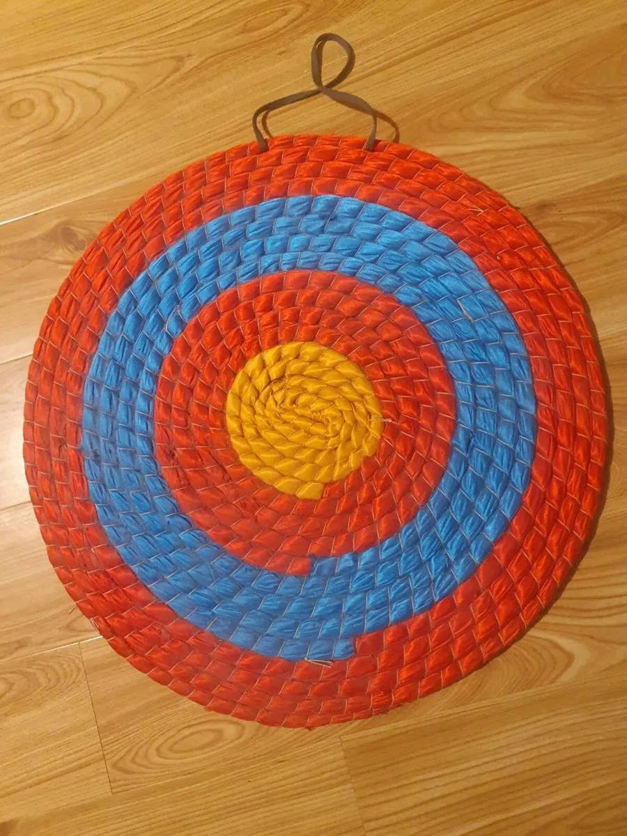 Archery Set, Bow and Arrows, with straw target - Image 3