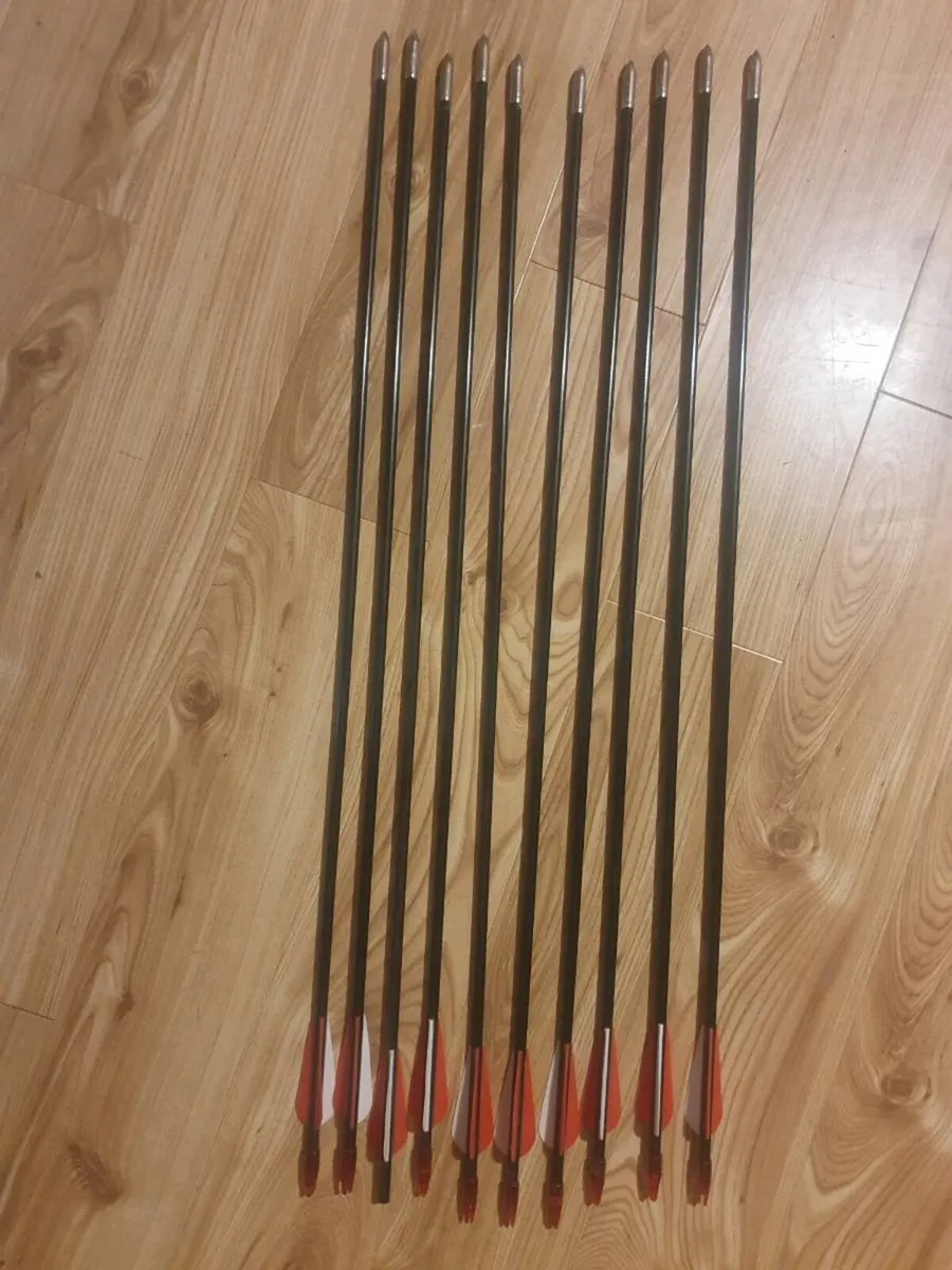 Archery Set, Bow and Arrows, with straw target - Image 4