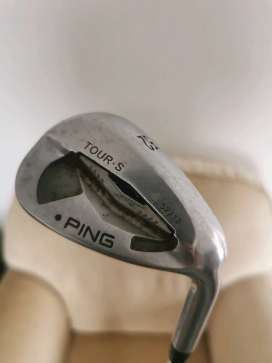 Ping wedge 52 degree - Image 1