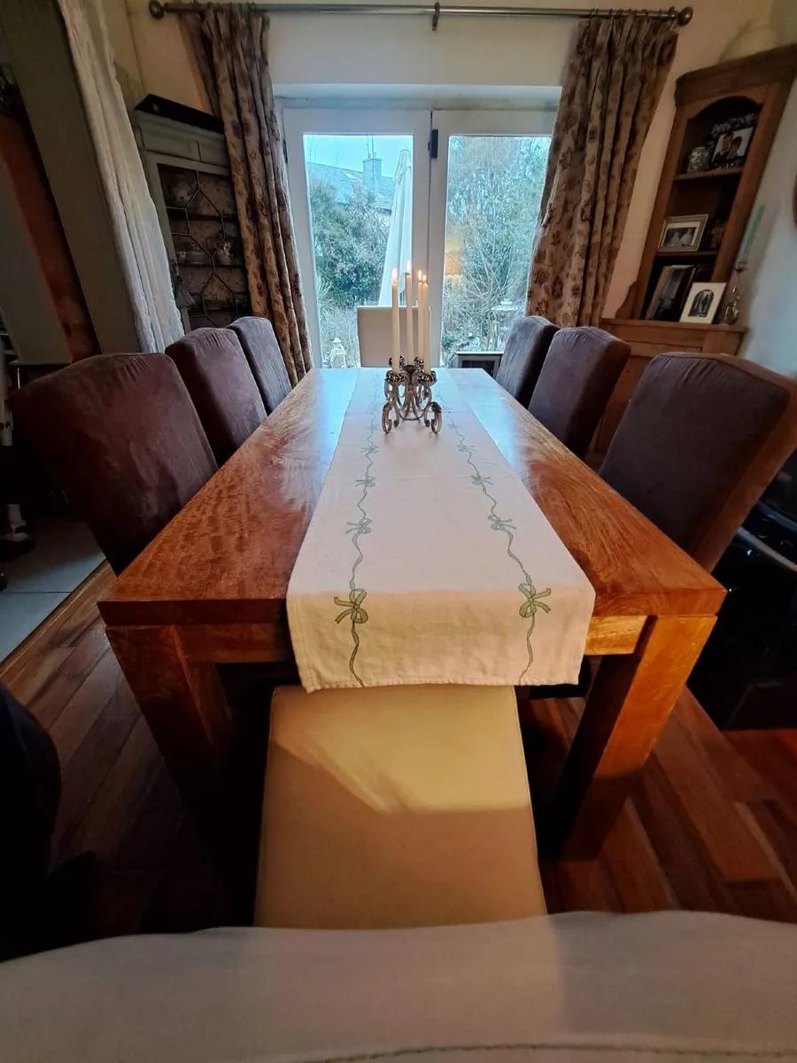 Dining room set of table and chairs - Image 3