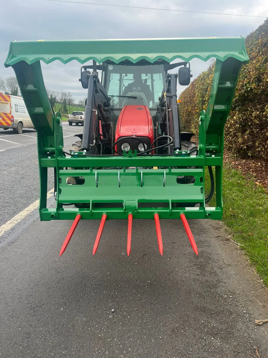 NEW CASHEL BALE CUTTERS - Image 2