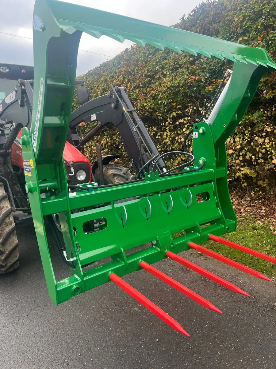 NEW CASHEL BALE CUTTERS - Image 3