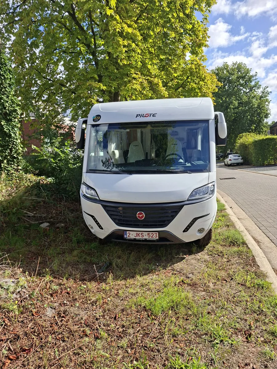 2026 PILOTE G740FGJ EXPRESSION  AUTO C1 LICENSE - Image 3