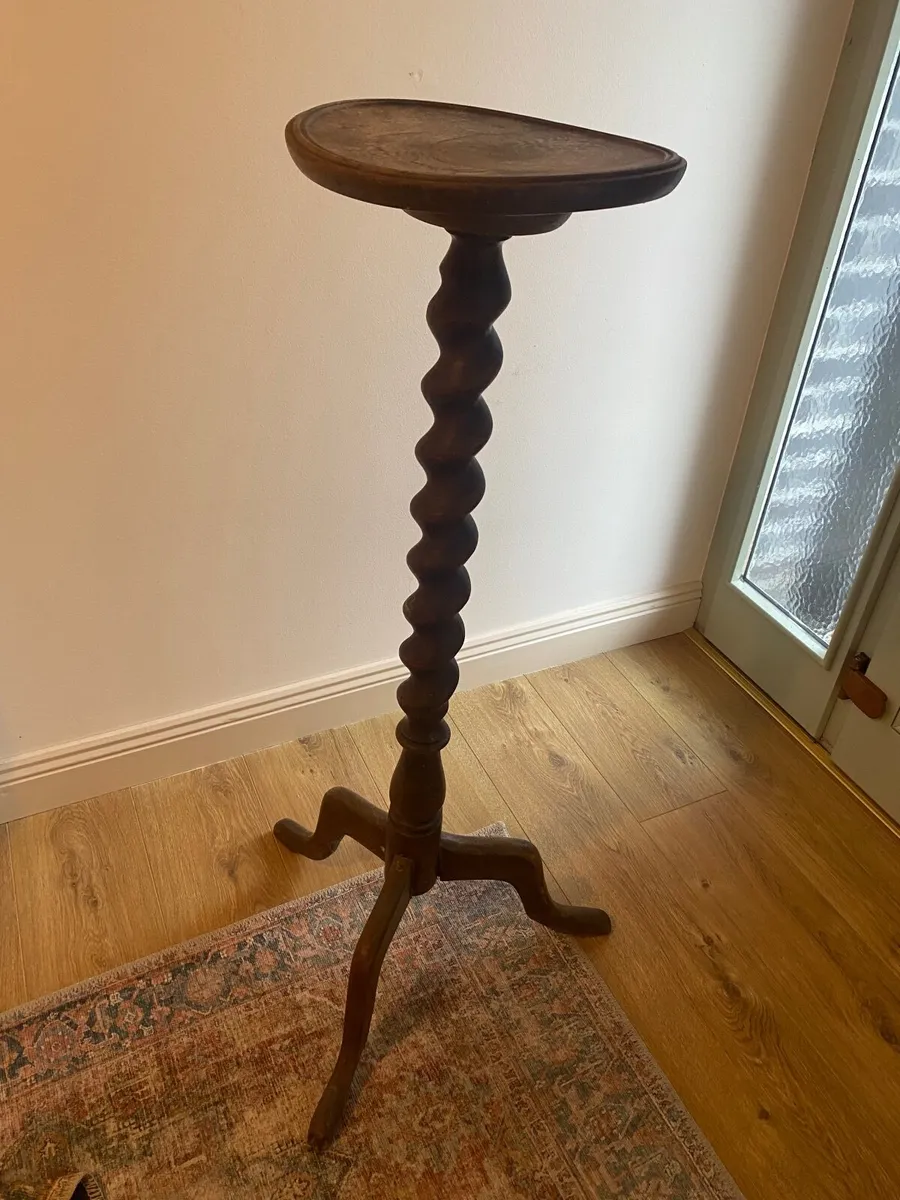 Wooden plant stand - Image 1