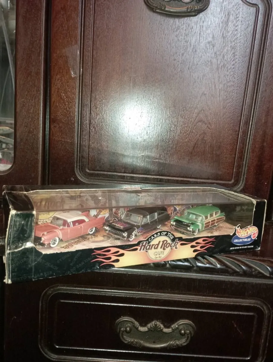 HOT WHEELS BOXSET SELLING AS A JOBLOT - Image 4