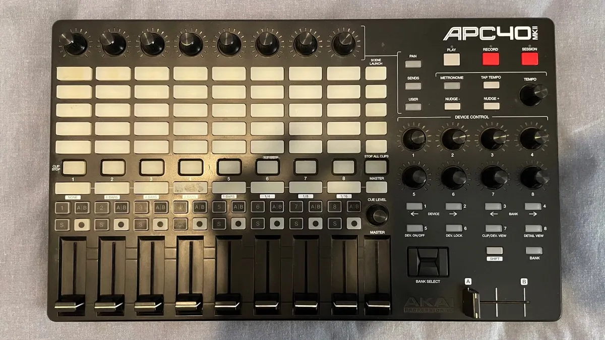 AKAI APC40 MK2 - Image 1