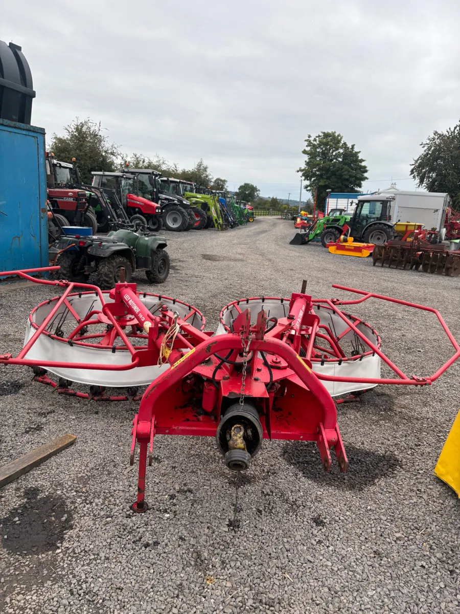 Lely Rotonde 510 Rake - Image 3