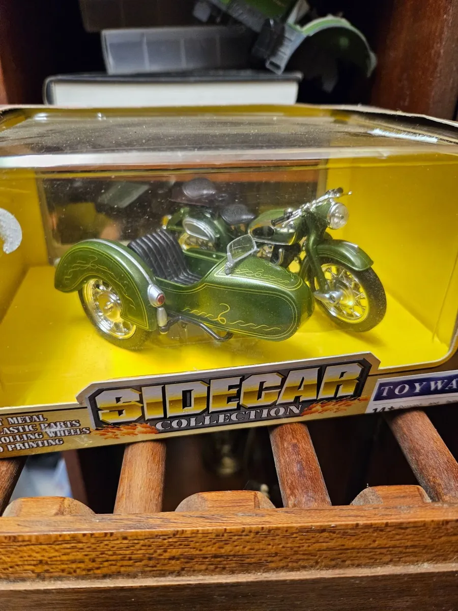 Corgi Motorbike and Sidecar - Image 1
