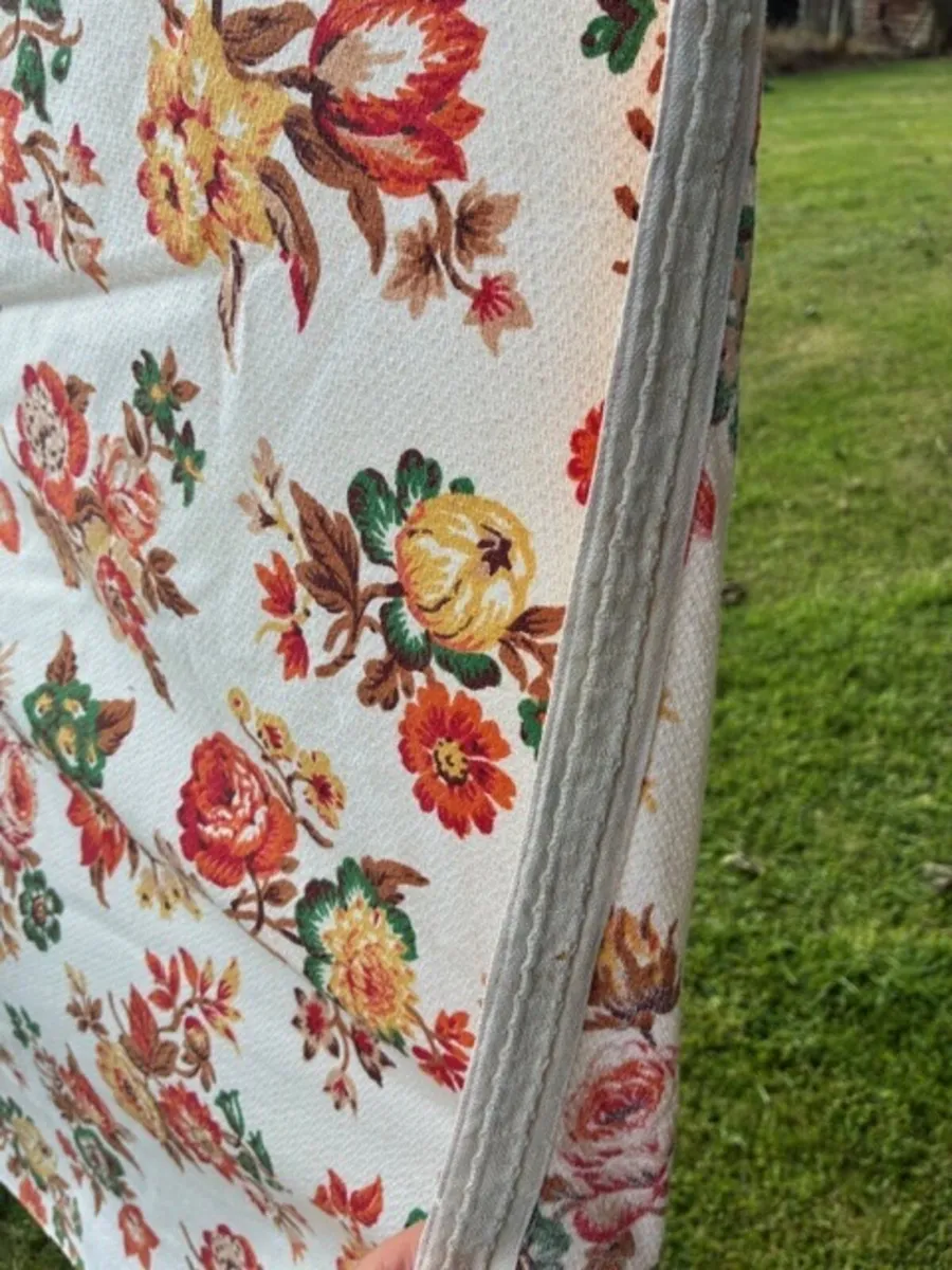 Antique Fabric - Image 4