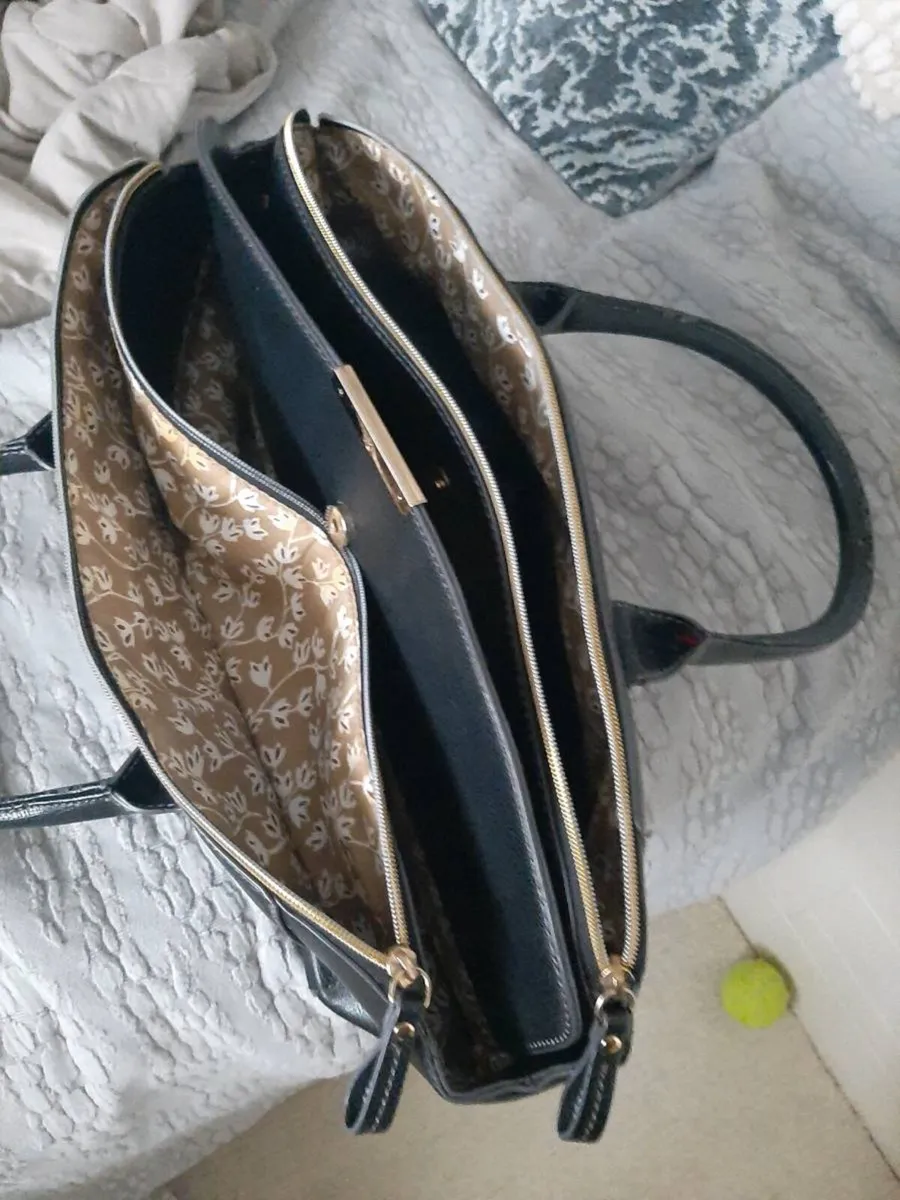 Bag by Jane Shilton (A4) - Image 4