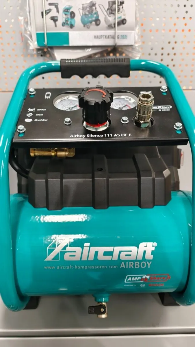 Aircraft Piston compressor  111 AS OF E - Image 2