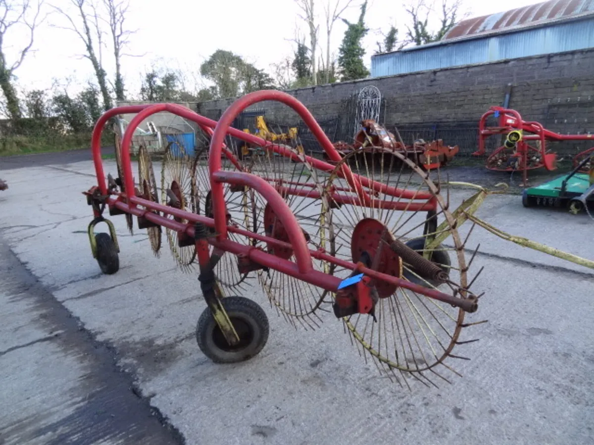Vicon 6 Wheeled Trailed Acrobat - Image 4