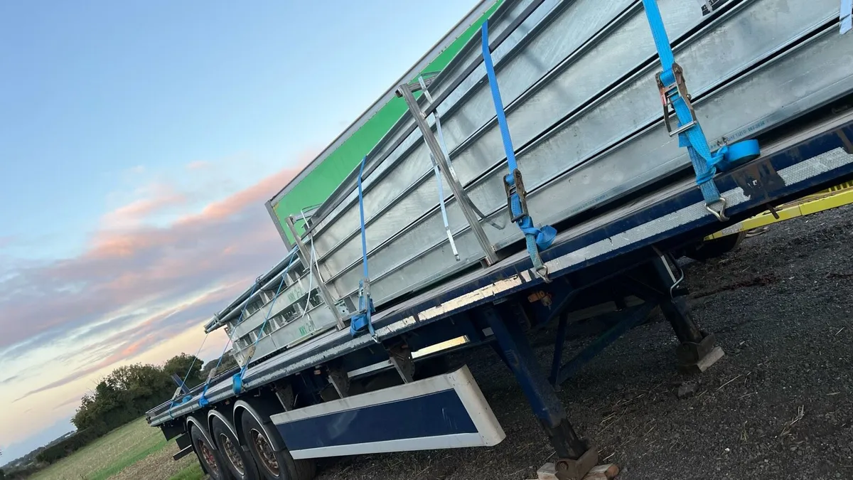 100ft x 60ft x 20ft galvanised - Image 1