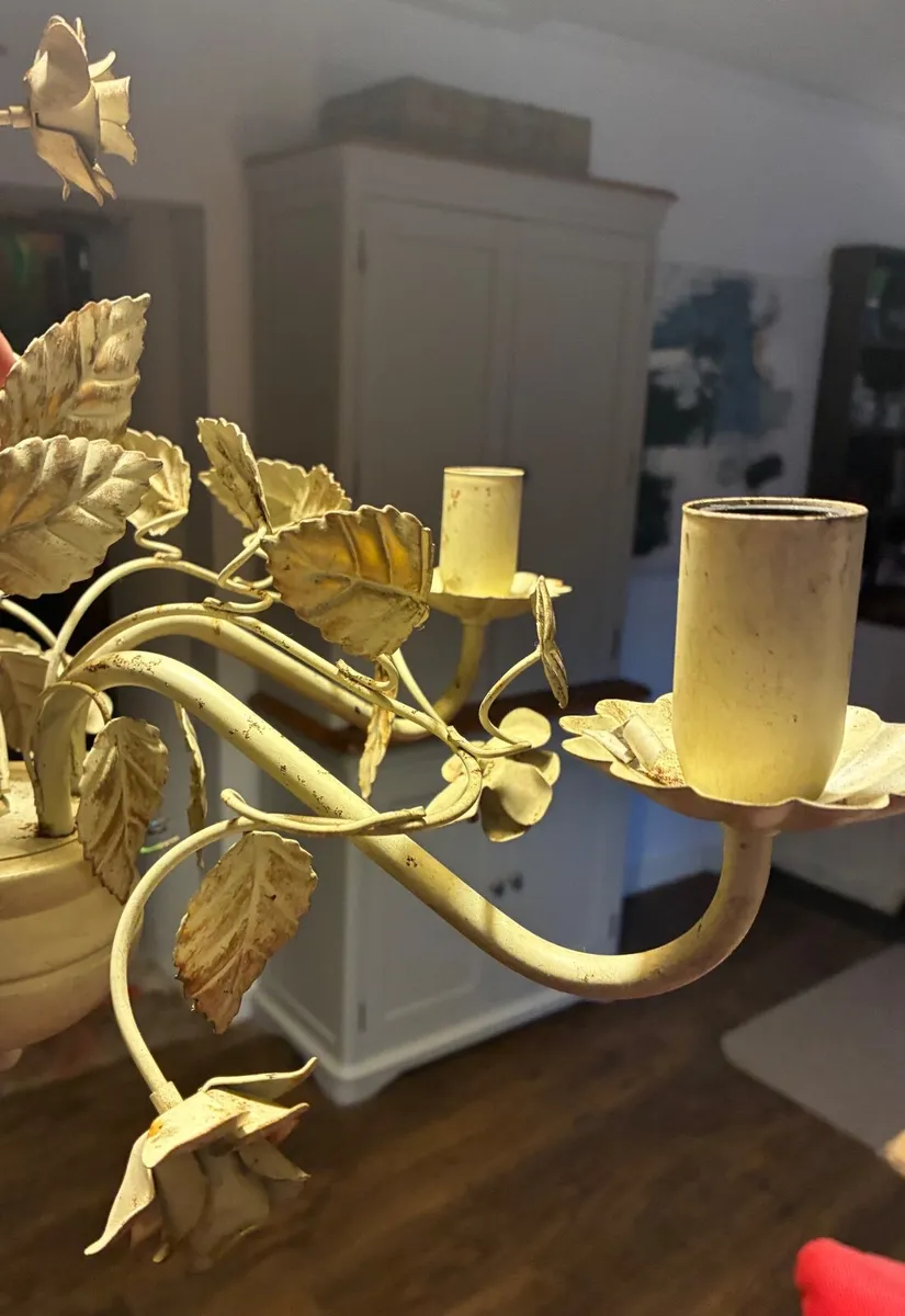 Italian Toleware 5 light chandelier &wall light - Image 2