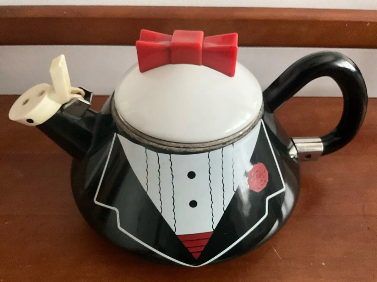 THE BUTLER KETTLE - Image 4