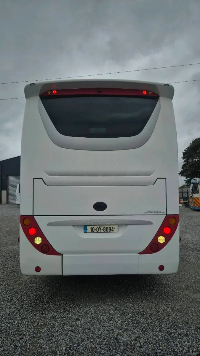 Volvo B9 Plaxton Elite  70 SEATER - Image 3