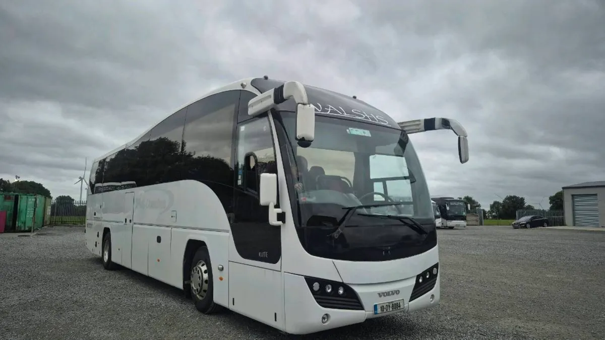 Volvo B9 Plaxton Elite  70 SEATER - Image 1