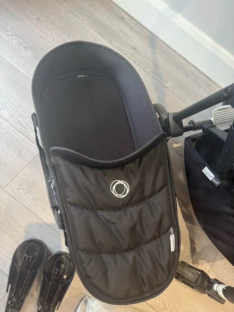 stroller - Image 4