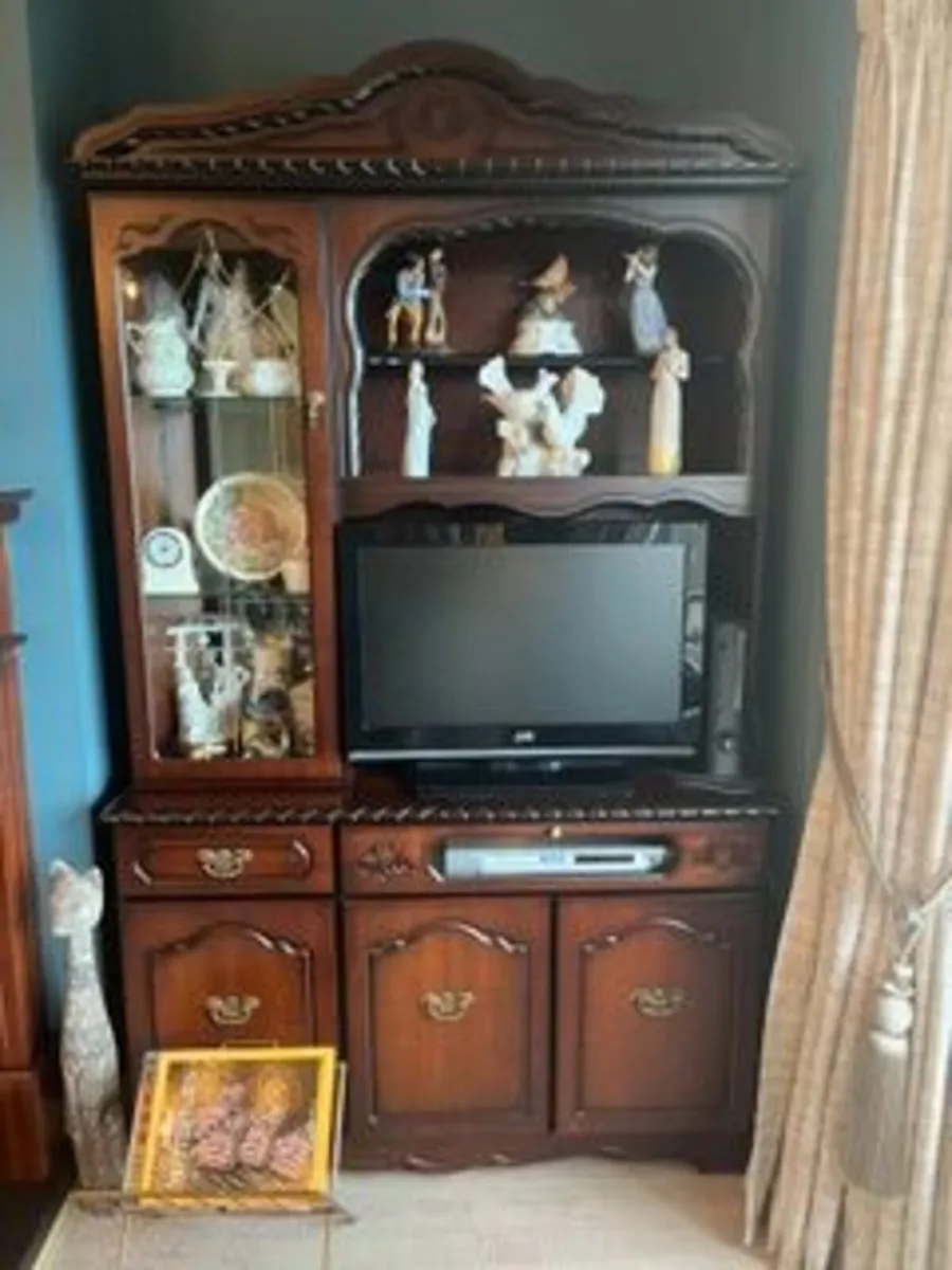 4 Piece Rossmore Mahogany Furniture / Wall Units - Image 2