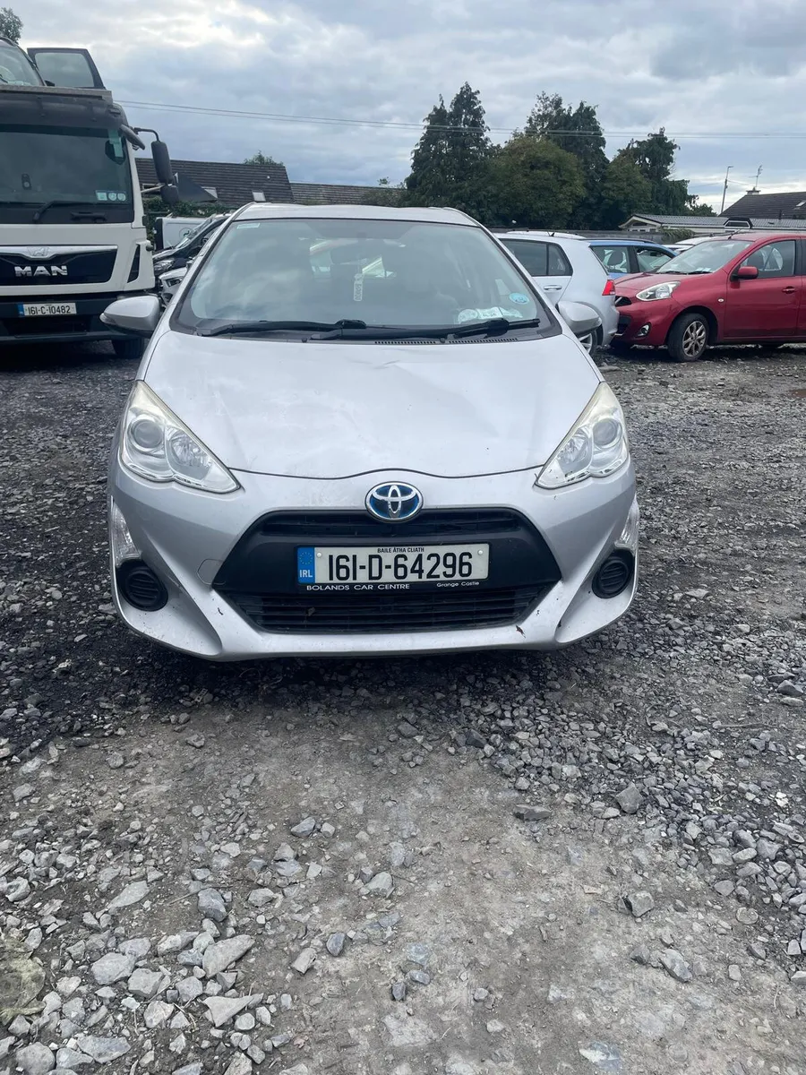 2016 Toyota Aqua - Image 1