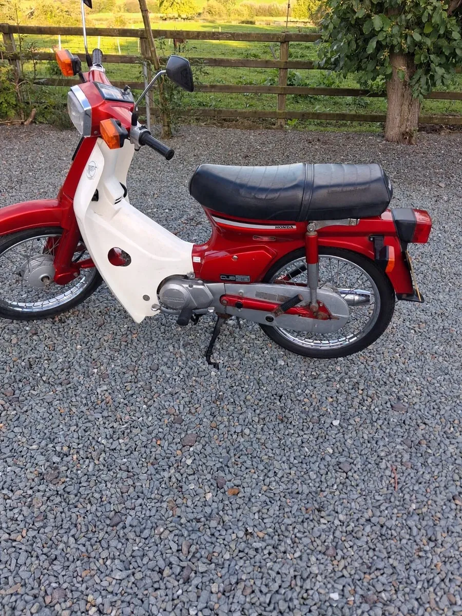 1997 Honda C90 Cub - Image 1