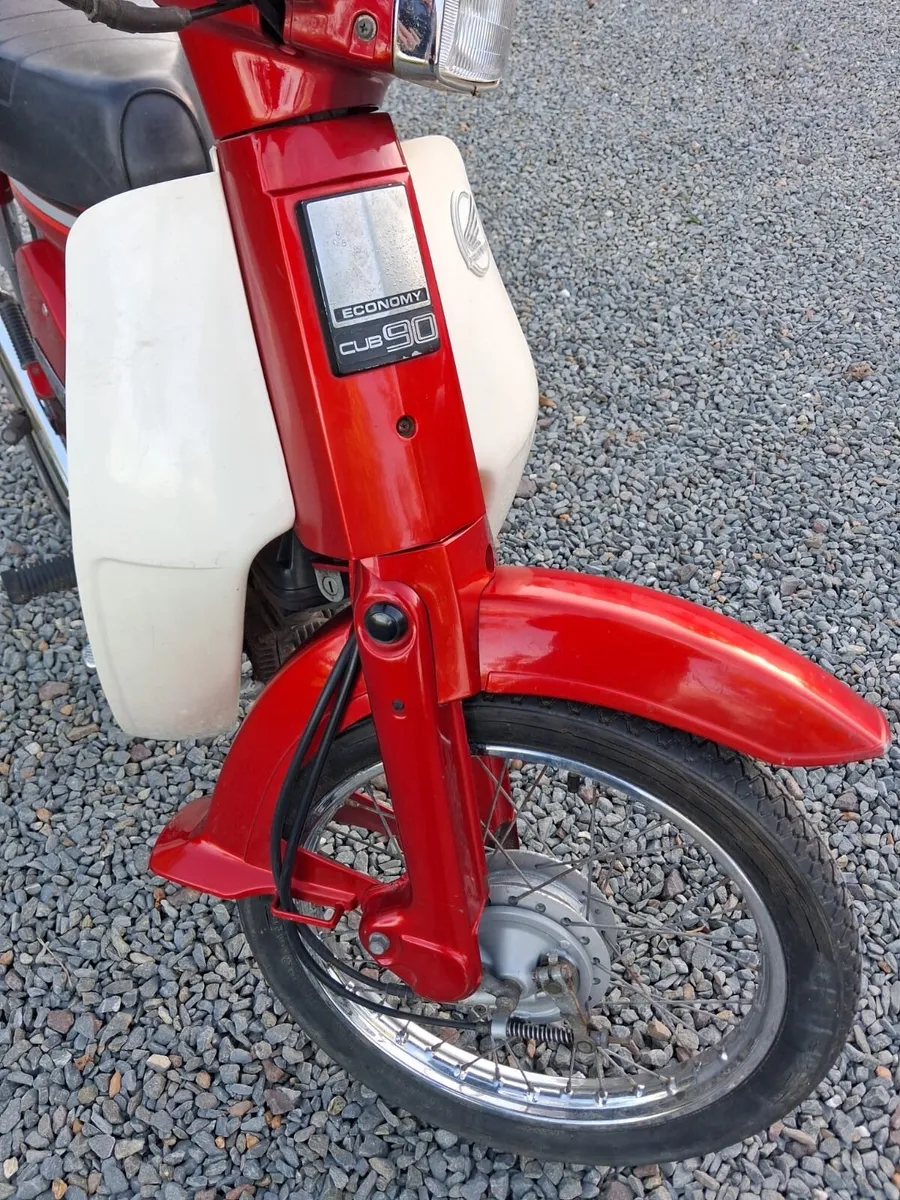 1997 Honda C90 Cub - Image 3