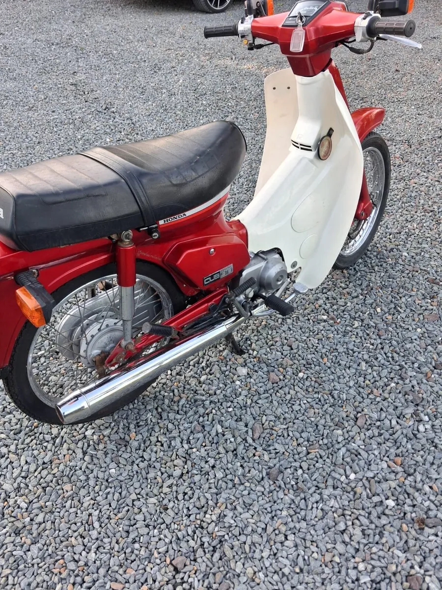 1997 Honda C90 Cub - Image 4