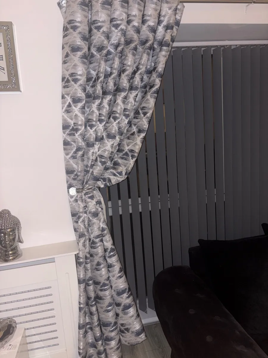 Living room bundle - Image 2