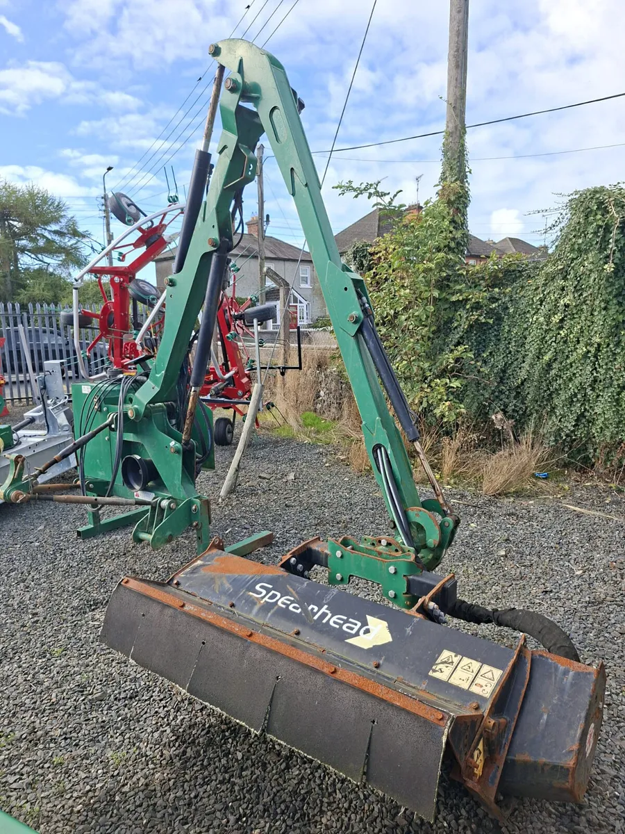 Spearhead Twiga Hedgecutter - Image 1