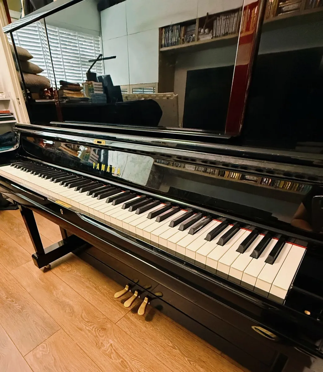 Rare Yamaha YUS5 SH2 Silent Piano Black– 2022 - Image 2